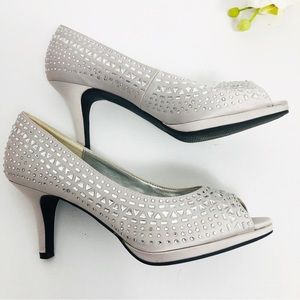 NEW Kelly & Katie Sequin Shoes